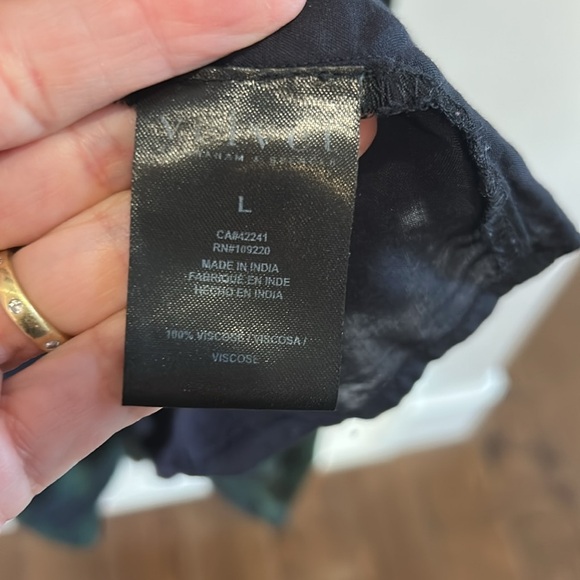 Velvet by Graham & Spencer Kendra Long Sleeve Boho Dress - Picture 6 of 9